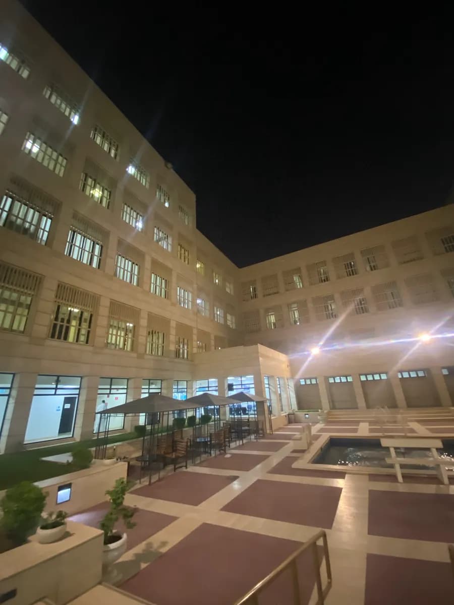 Care Medical Hospital - Alrawabi — صورة 4