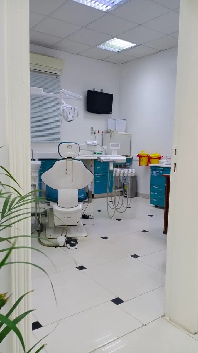 مجمع فيصل الالماس لطب الأسنان — صورة 2