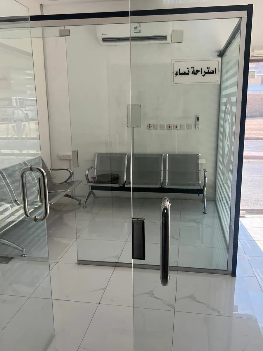 مجمع فيصل الالماس لطب الأسنان — صورة 8