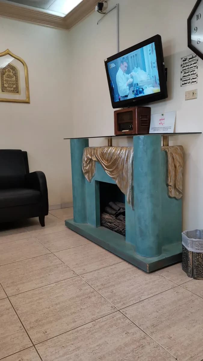 مركز د فايز الباز لطب وتقويم الأسنان Dr Fayez ALBaz Dental Center — صورة 7
