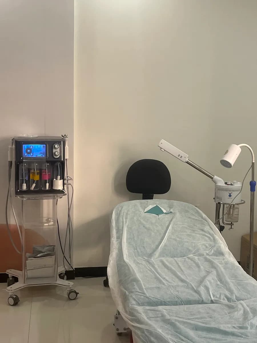 مجمع دماس جمالك الطبي - Damas Clinic — صورة 3