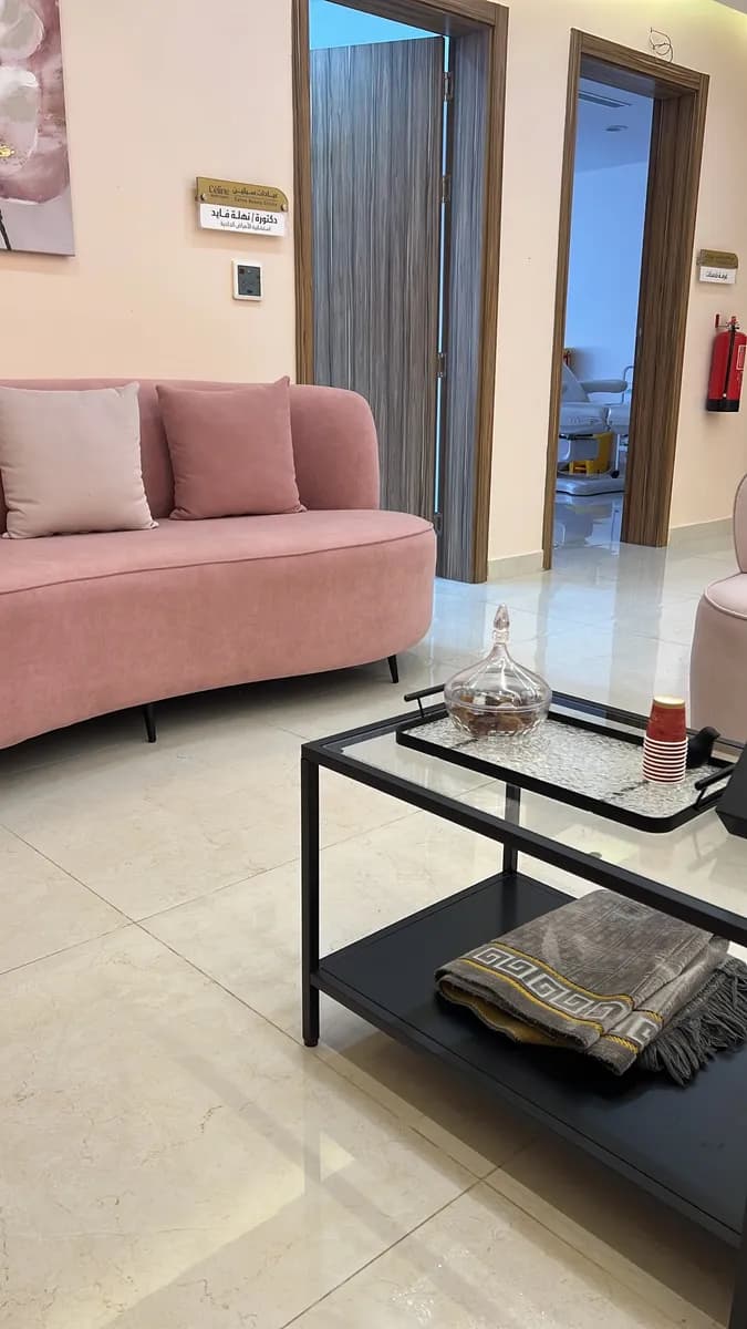 عيادات وصيدليات سيلين (تجميل/ جلدية) — صورة 6