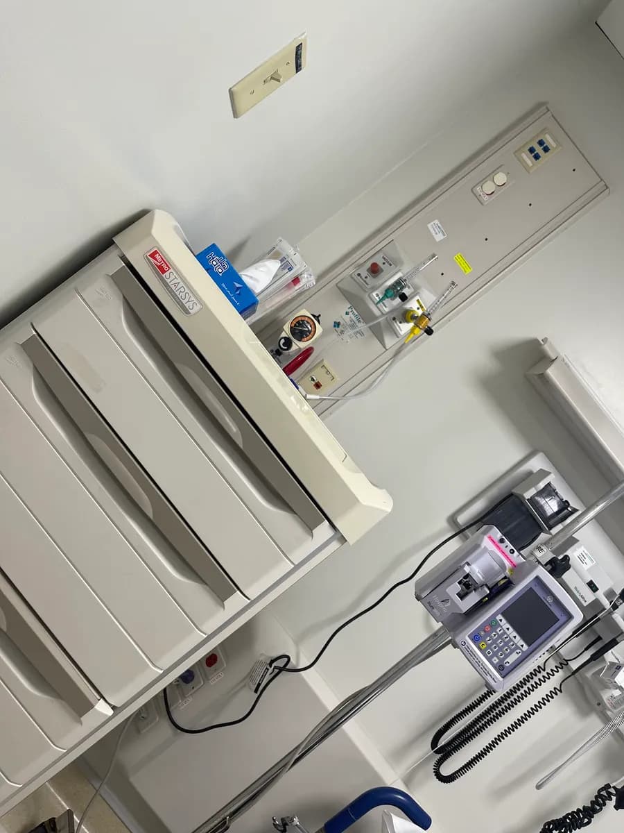 JHAH Emergency Room — صورة 8