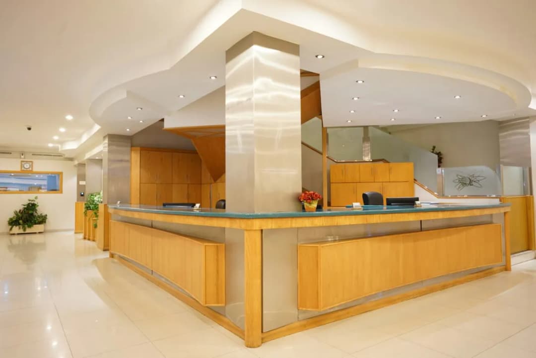 Uranus Dental Center — صورة 2
