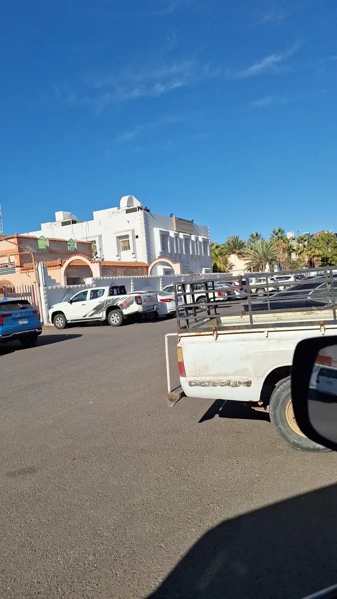 مركز طب الأسنان التخصصي بينبع — صورة 5
