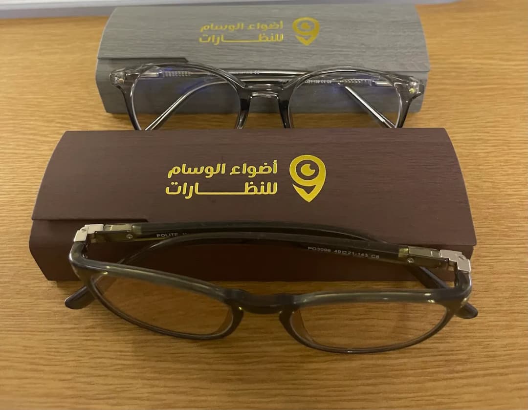 أضواء الوسام للنظارات — صورة 6