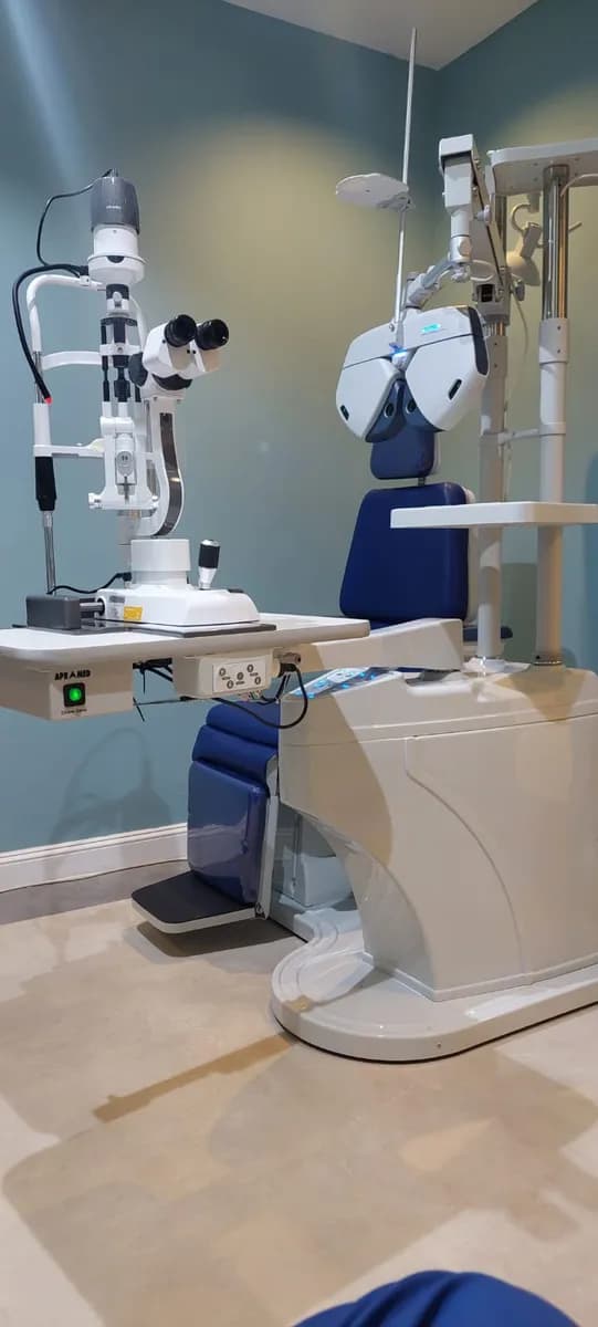 Vision eye specialist center