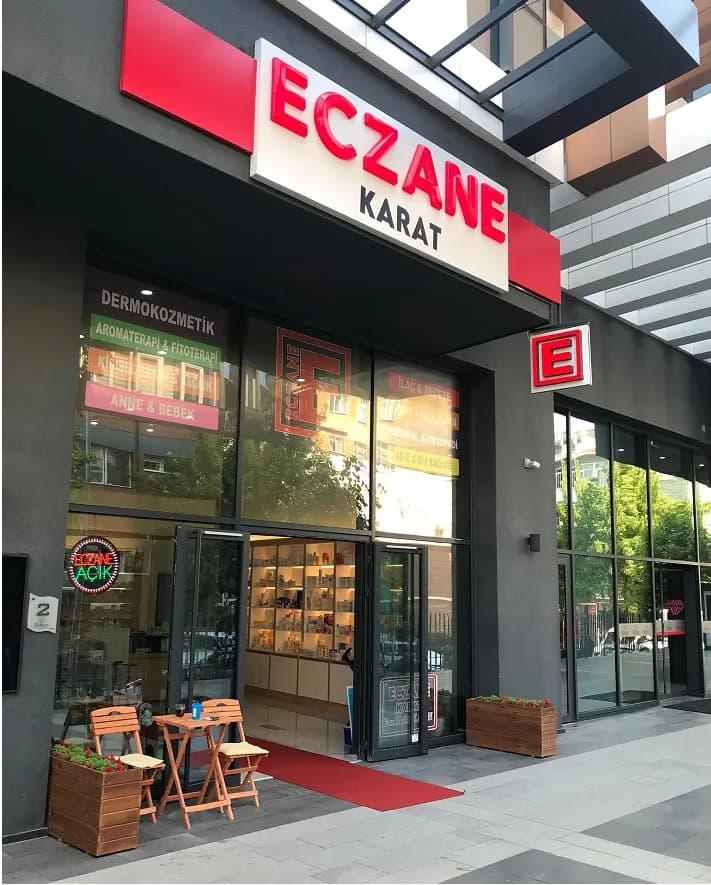 Karat Eczanesi