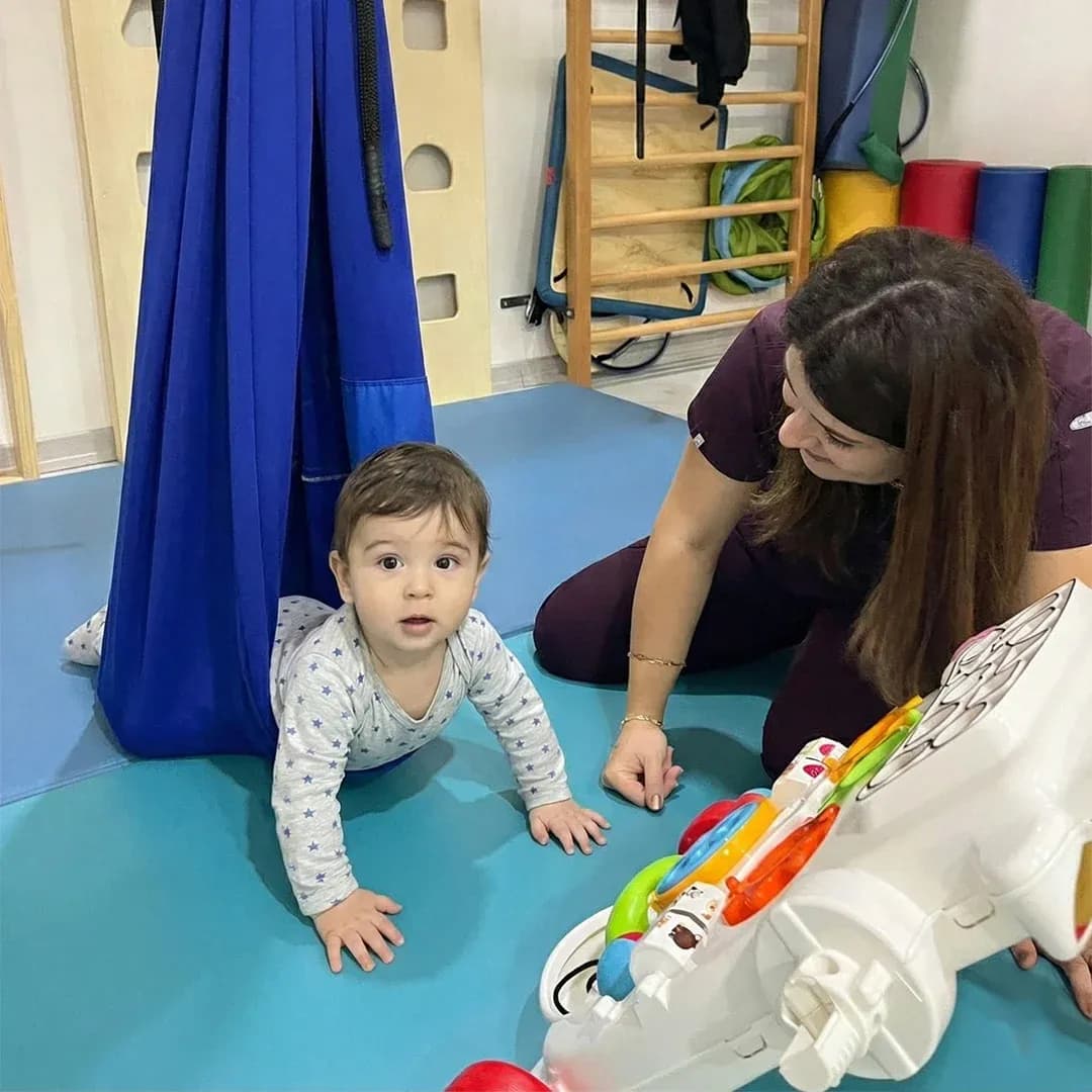 Pediatrik Fizyoterapist Dilan Baykal | Beylikdüzü — Physiotherapy & Rehabilitation in Istanbul