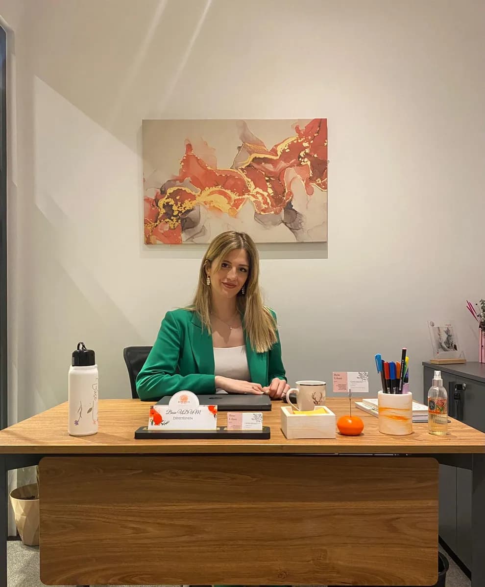 Diyetisyen Buse Udum — Nutrition & Dietetics in Istanbul