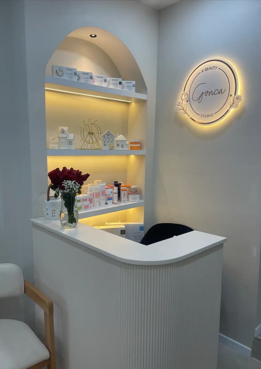 Gonca K-Beauty Studio | Kore Cilt Bakımı — Dermatology & Skin Care in Istanbul