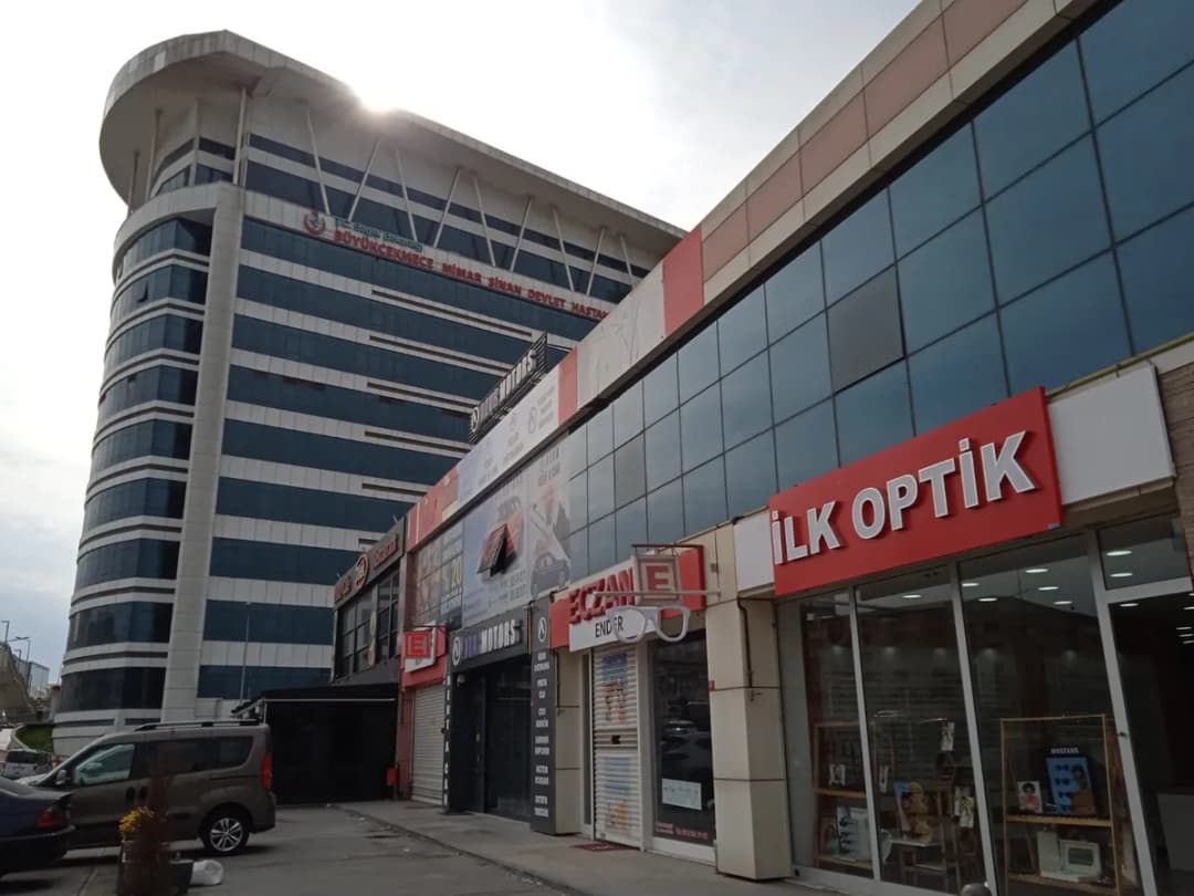 İLK OPTİK ve LENS — Eye Care & Ophthalmology in Istanbul