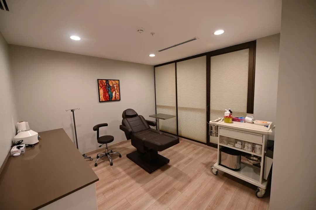 Op. Dr. Murat Diyarbakırlıoğlu Estetik Plastik Rekonstrüktif Cerrahi Uzmanı — Cosmetic & Plastic Surgery in Istanbul