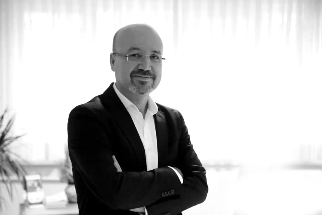 İstanbul Kadın Hastalıkları ve Doğum Uzmanı Op. Dr. İrfan TARHAN Jinekolog | Çekmeköy — OB/GYN & Women's Health in Istanbul