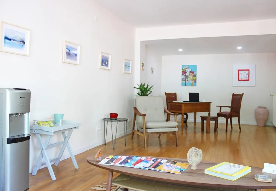 Op. Dr. Işılay Kavadarlı - Göz Hastalıkları Uzmanı — Eye Care & Ophthalmology in Istanbul