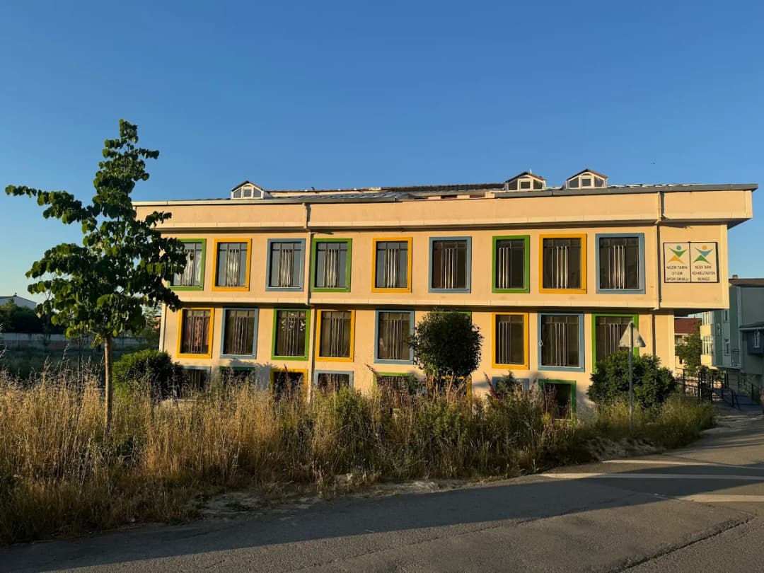 Nezir Tarık Özel Eğitim ve Rehabilitasyon Merkezi/Spor okulu — Physiotherapy & Rehabilitation in Istanbul