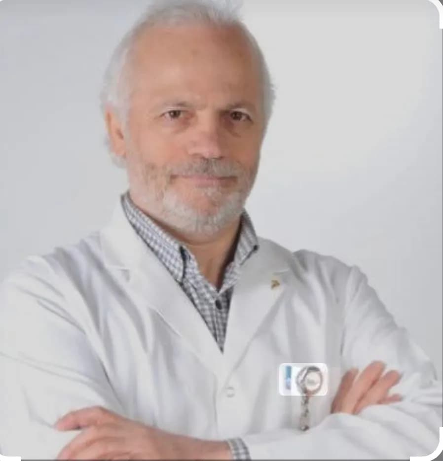 Dr. Öğr. Üyesi Mehmet Sabri Erdöl - Nöroloji (Beyin ve Sinir Hastalıkları) — Neurology & Brain Health in Istanbul