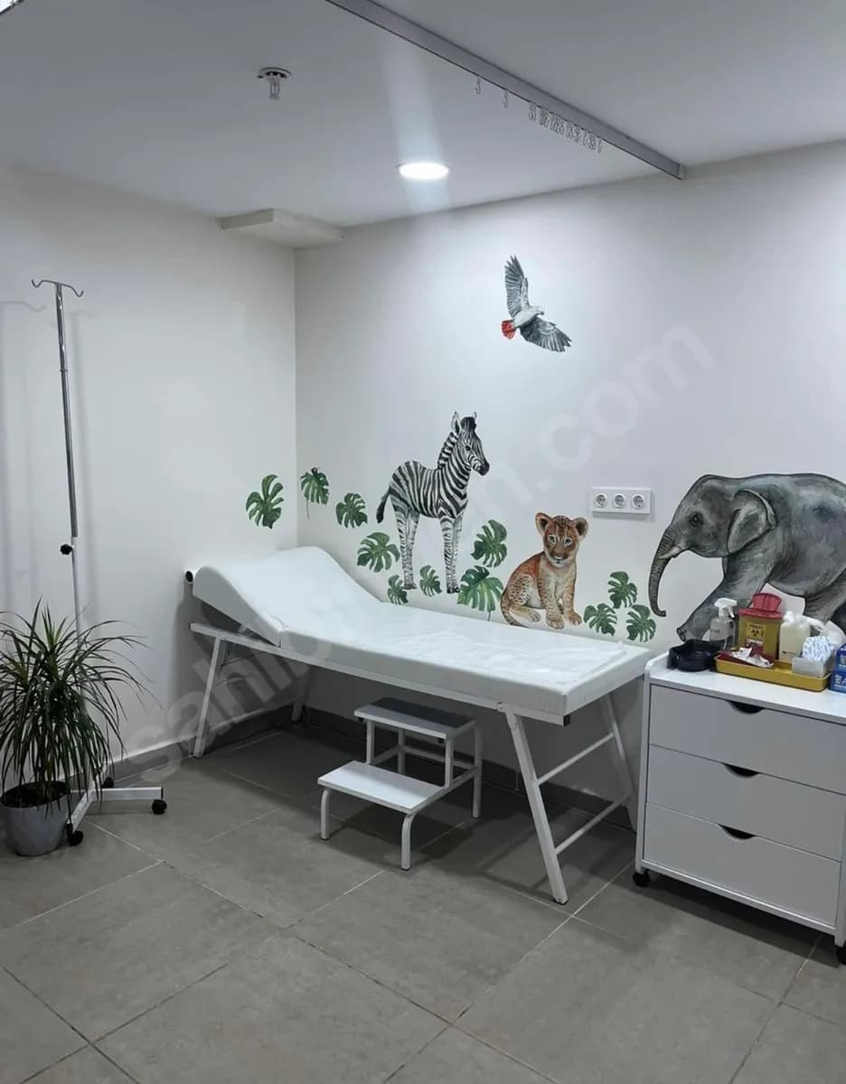 Başakşehir Sağlık Kabini / İstanbul Sağlık Kabini / Evde Sağlık Hizmetleri / Evde Serum / Evde Hemşire / 7/24