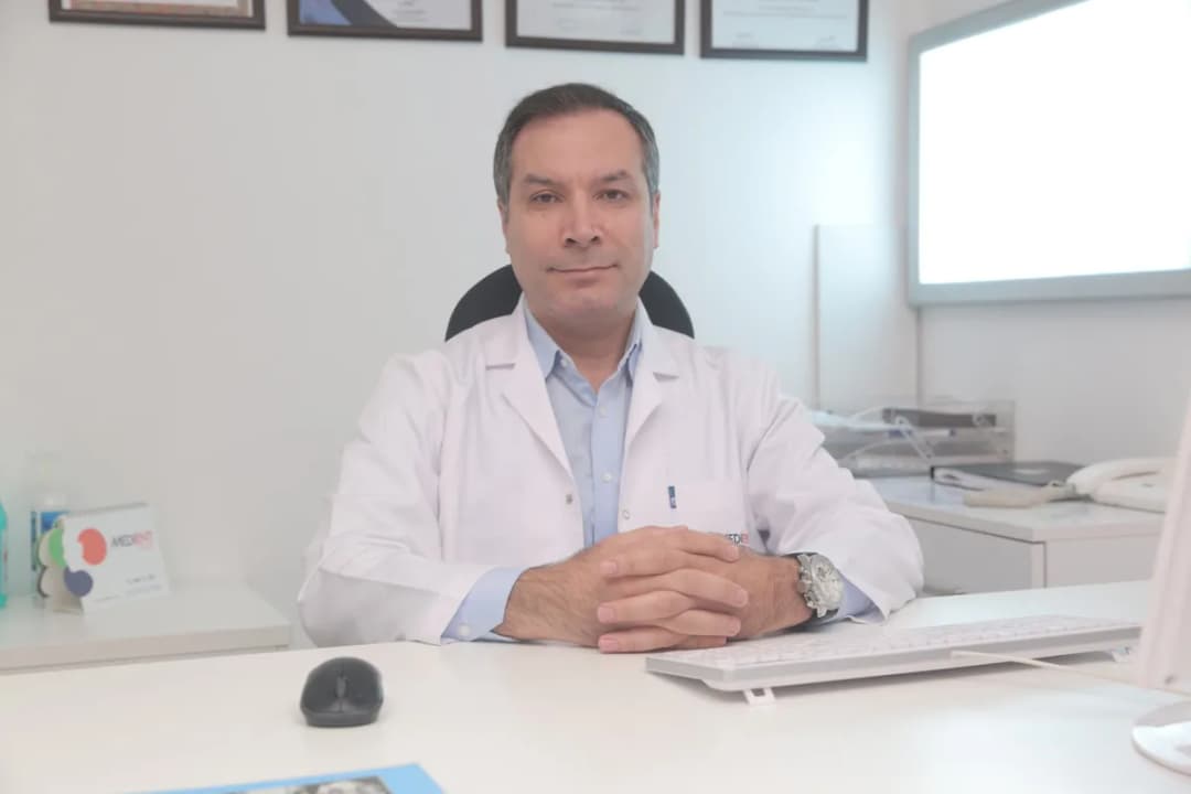Prof. Dr. Güner Sönmez, Radyoloji