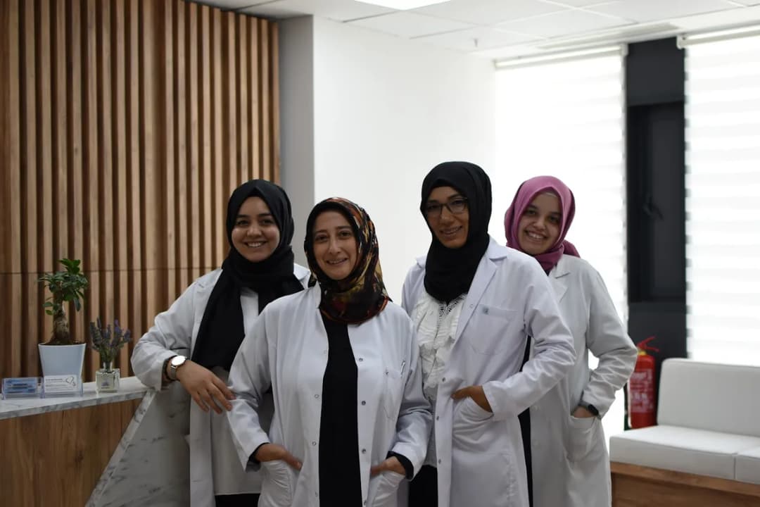 Dr. Ayşe İlknur Çelik, Kadın Hastalıkları Doğum ve Tüp Bebek Uzmanı — OB/GYN & Women's Health in Istanbul