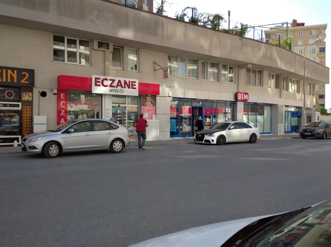 Moonlight Pharmacy Esenyurt — Pharmacies in Istanbul