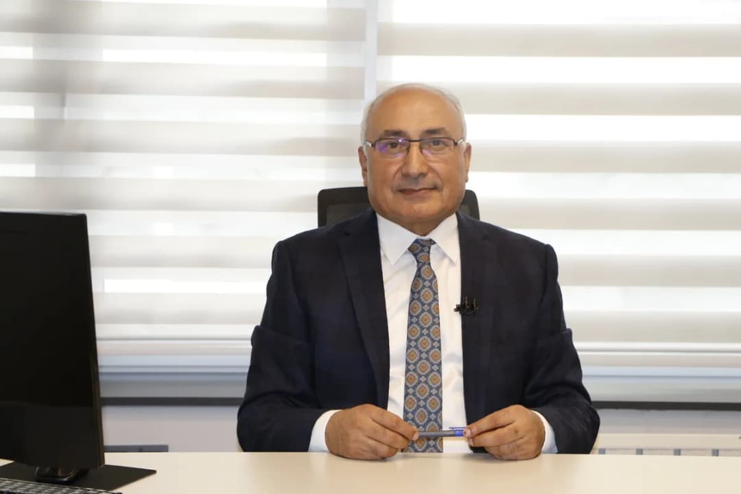 Prof. Dr. Kadir Savan Muayenehanesi — OB/GYN & Women's Health in Istanbul