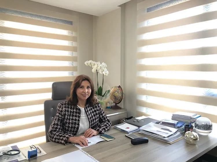 Prof. Dr. Emine Derviş — Dermatology & Skin Care in Istanbul
