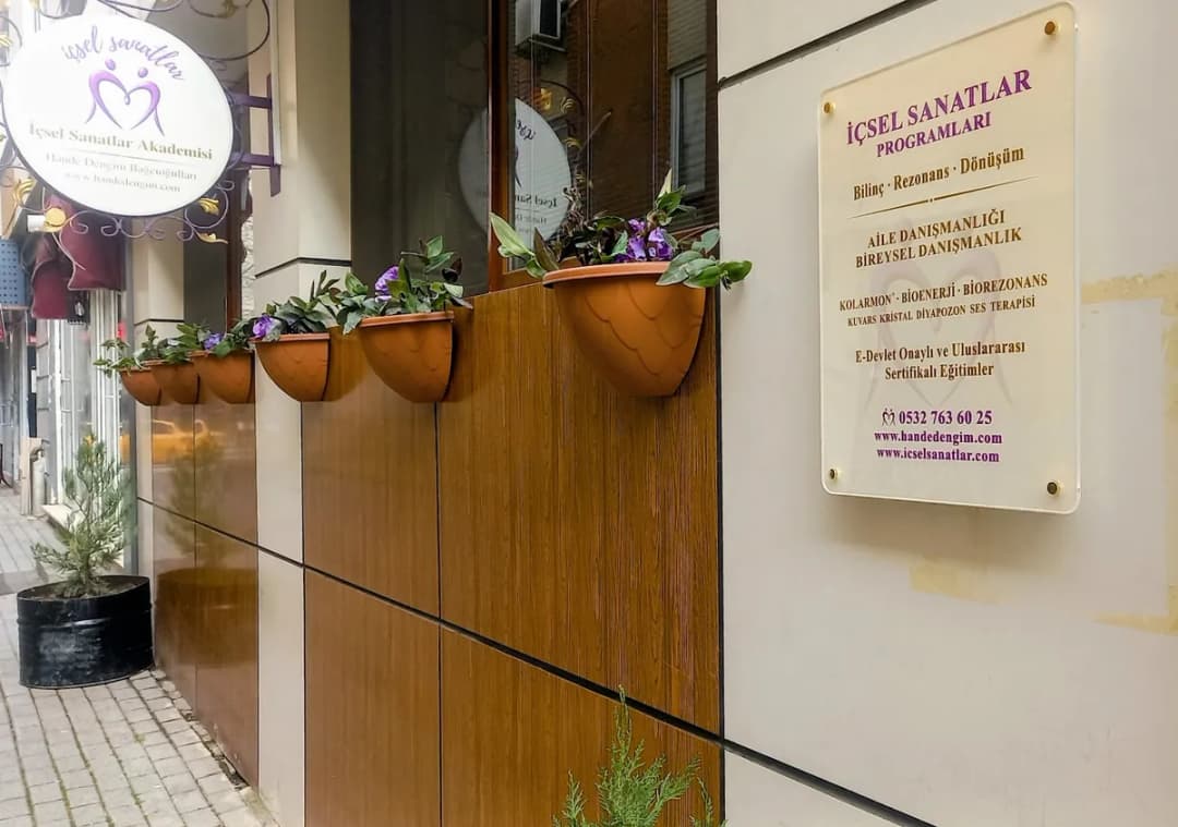 İçsel Sanatlar Akademisi — Mental Health & Psychology in Istanbul