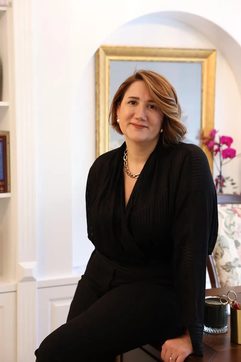Doç. Dr. Esra Özbaşlı | Nişantaşı Kadın Doğum | Nişantaşı Labioplasti | Nişantaşı Genital Estetik | — OB/GYN & Women's Health in Istanbul