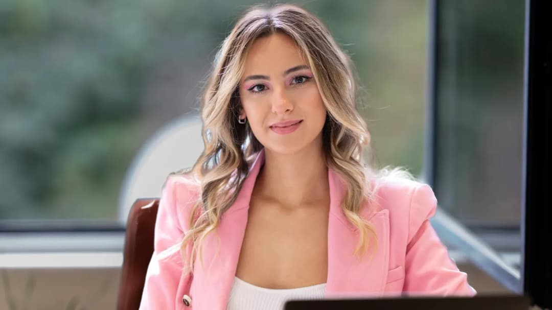 Diyetisyen Zehra Akın Kadıköylü — Nutrition & Dietetics in Istanbul