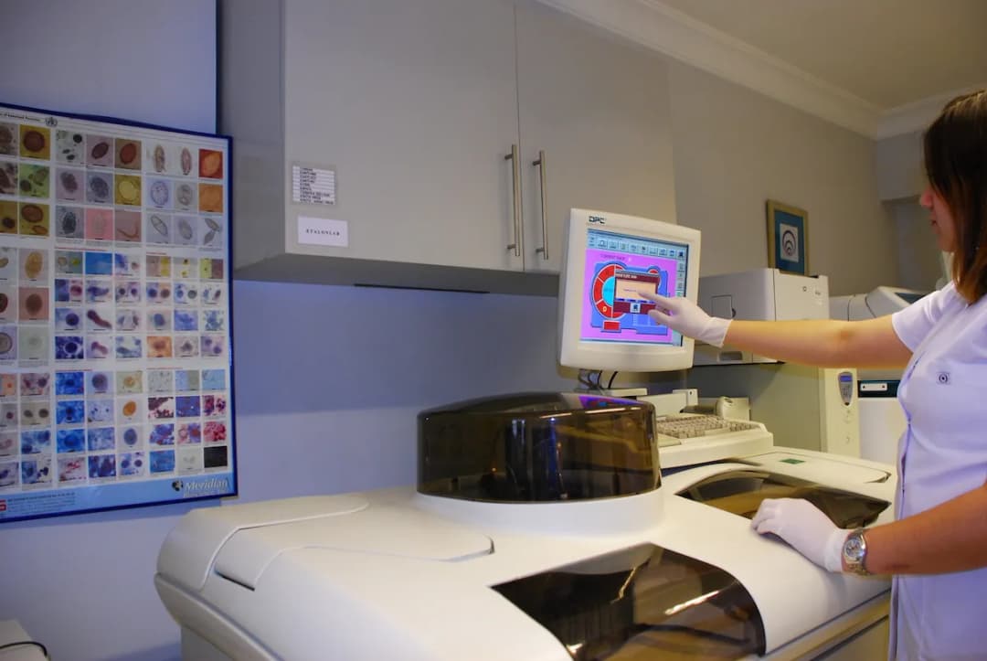 Özel Ekol Laboratuvarı — Labs & Diagnostics in Istanbul