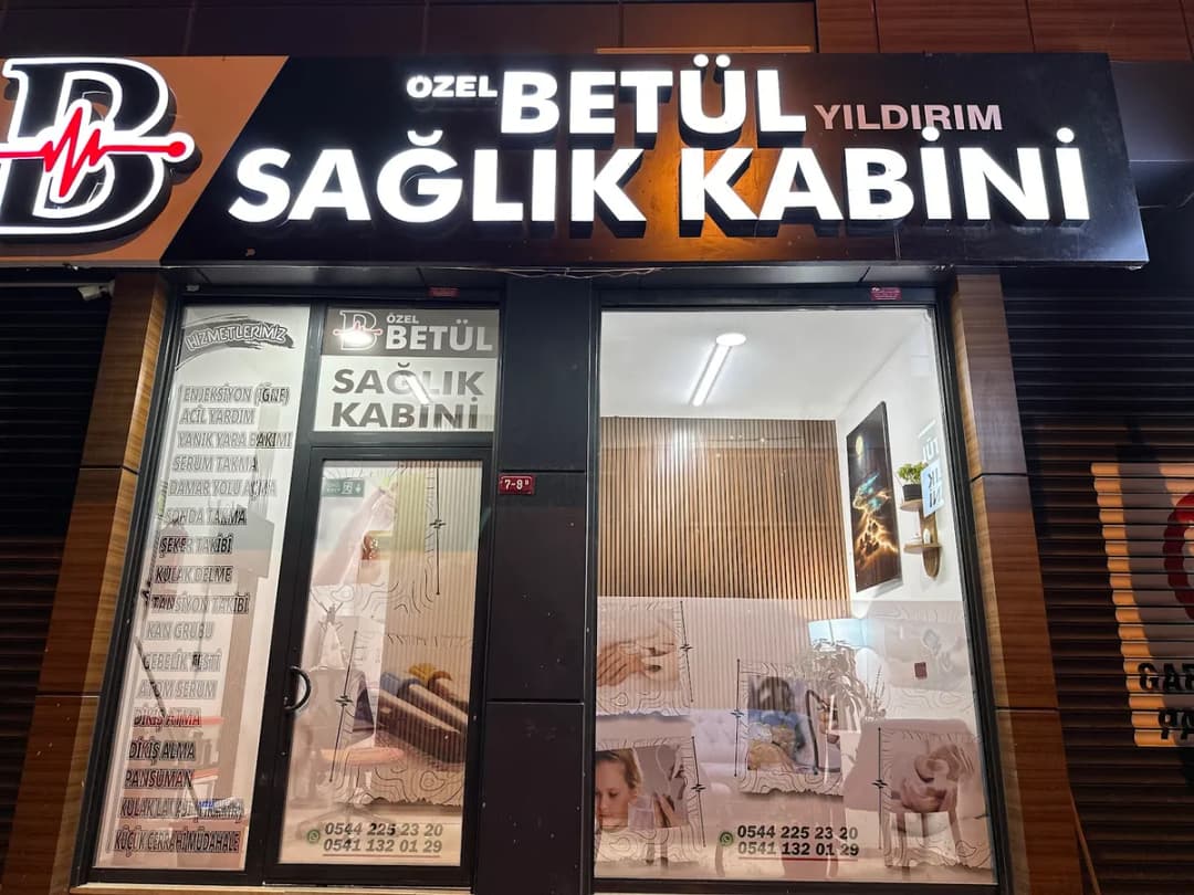 Betül Yıldırım sağlık kabini — Home Healthcare in Istanbul