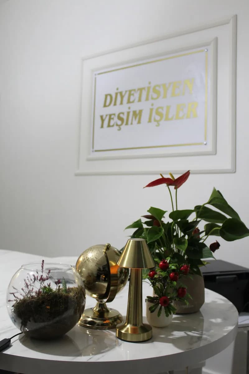 Diyetisyen Yeşim İşler - Torkam Diyetisyen - Sefaköy Diyetisyen