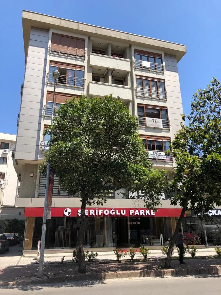 Dr. Cihan Avaroğlu Çocuk Sağ. ve Hast. Uzmanı — Pediatrics & Child Health in Istanbul