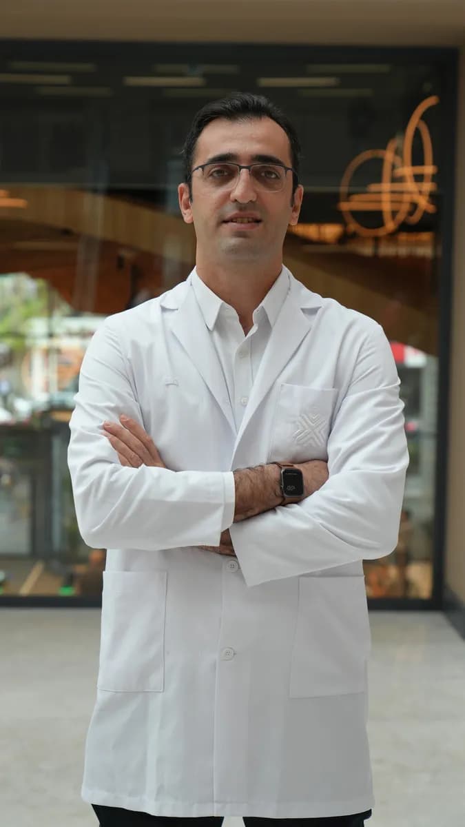 Doç. Dr. Erdinç Genç — Orthopedics & Sports Medicine in Istanbul