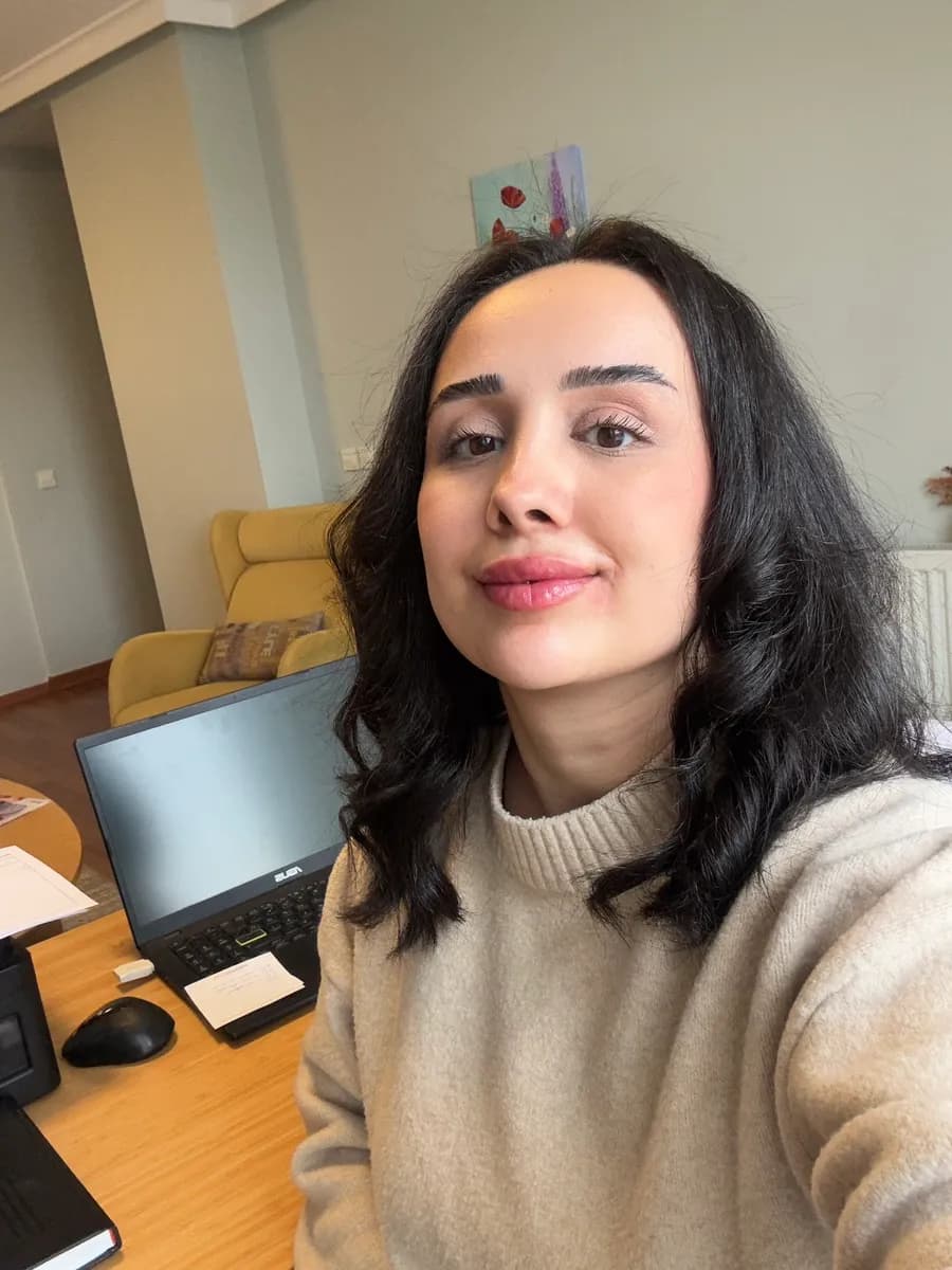 Klinik Psikolog Tuğba Özdemir Kızılay — Mental Health & Psychology in Istanbul