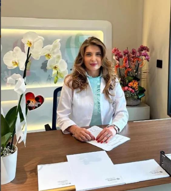 Dr. Öğr. Üyesi Binnur Özkar — Neurology & Brain Health in Istanbul