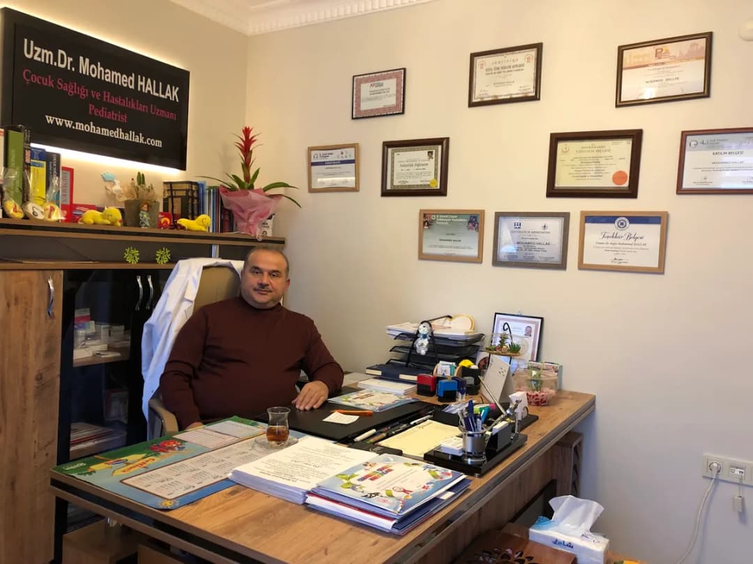 Dr.Mohamed Hallak - Çocuk Doktoru — Pediatrics & Child Health in Istanbul