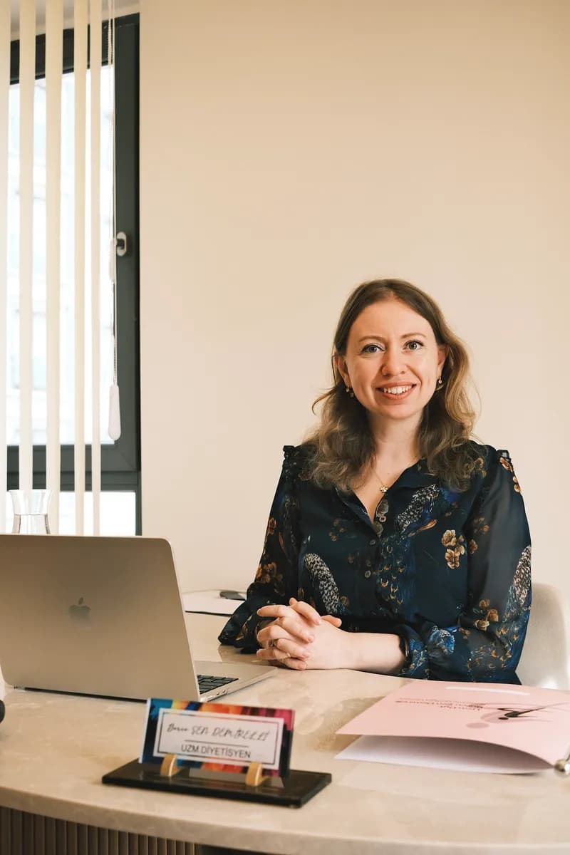Uzman Diyetisyen - Burcu Şen Demirelli — Nutrition & Dietetics in Istanbul