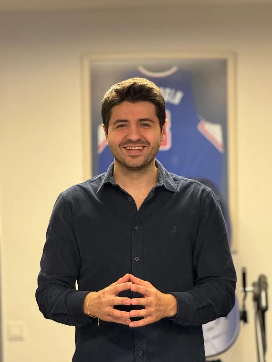 Uzman Fizyoterapist Furkan Berkay Yılmaz — Physiotherapy & Rehabilitation in Istanbul