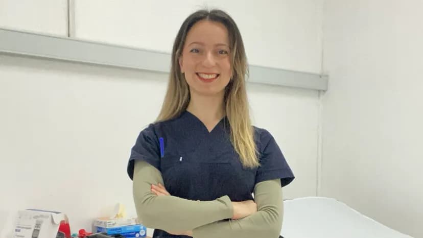 Fizyoterapist Merve Gök — Physiotherapy & Rehabilitation in Istanbul