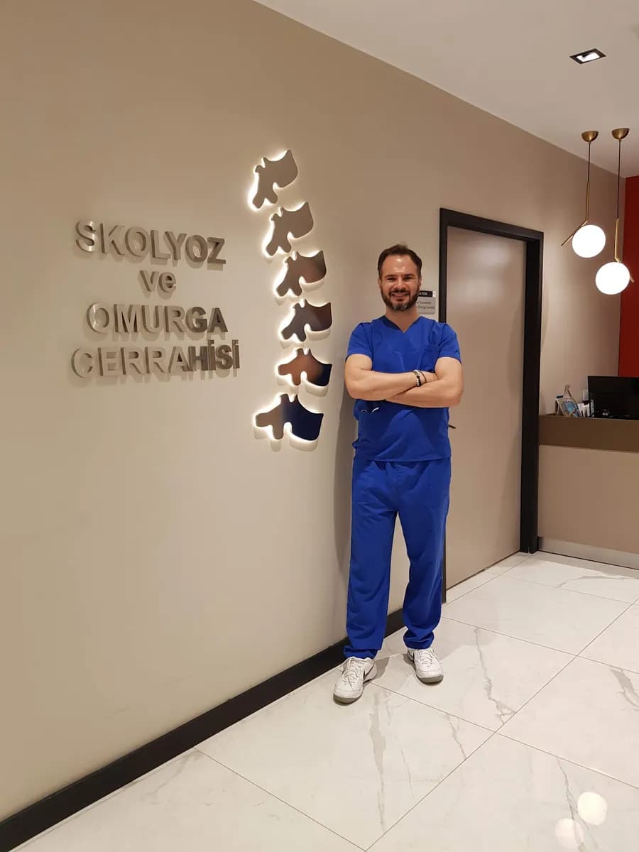 Nişantaşı Ortopedi Merkezi | Diz ve Kalça Protezi Cerrahisi, Ayak ve Ayak Bileği Cerrahisi, Pediatri Ortopedi, Omurilik ve Skolyoz Cerrahisi — Orthopedics & Sports Medicine in Istanbul