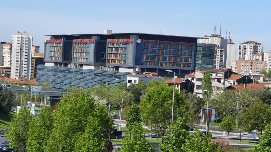 Okmeydanı Eğitim ve Araştırma Hastanesi A Polikliniği
