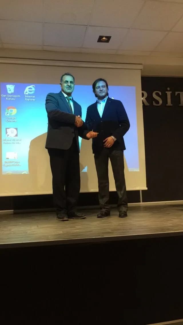 Dr. Öğr. Üyesi Ertan Yılmaz, Ortopedi Ve Travmatoloji — Orthopedics & Sports Medicine in Istanbul