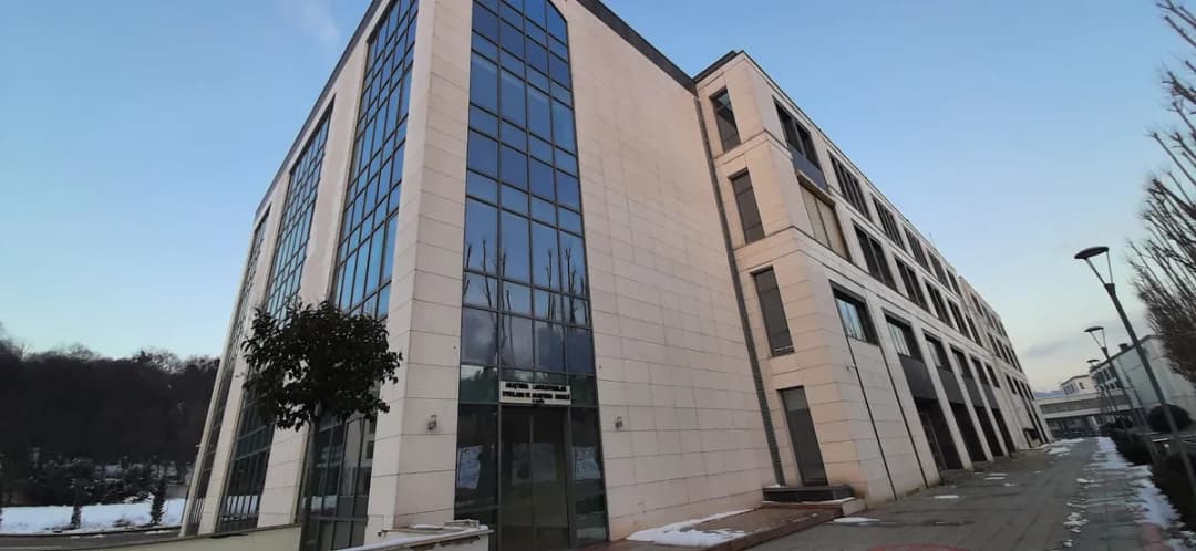 Türk-Alman Üniversitesi Araştırma Laboratuvarları Uygulama ve Araştırma Merkezi (ALUAM) — Labs & Diagnostics in Istanbul