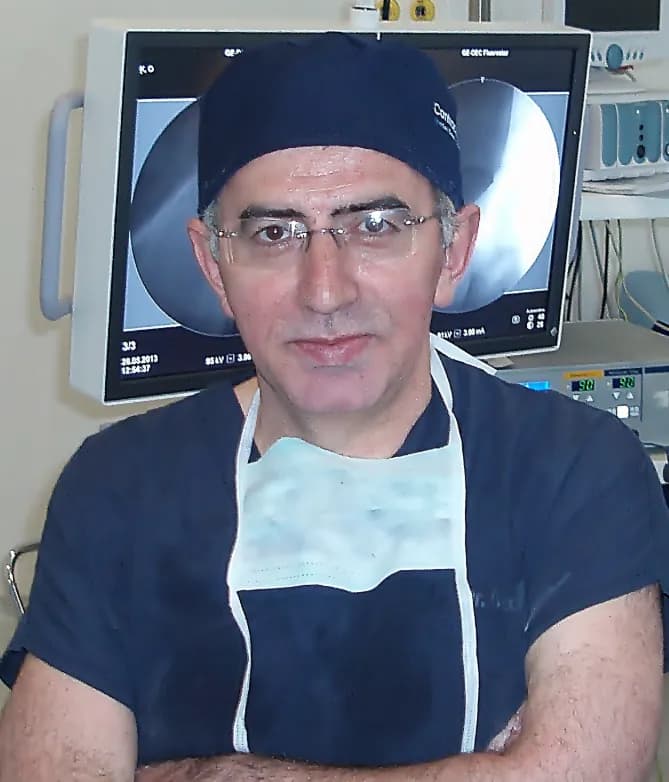 Op. Dr. Özcan Kalem — Orthopedics & Sports Medicine in Istanbul