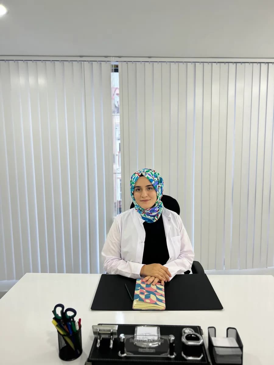 FİZYOTERAPİST Beyza Nur Turhan — Physiotherapy & Rehabilitation in Istanbul