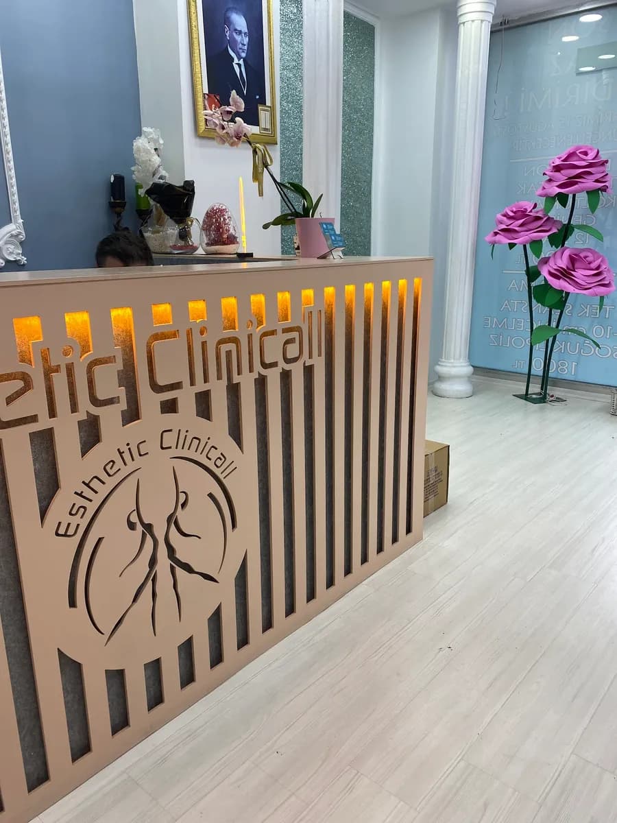 Esthetic Clinicall Merkez - Güzellik Merkezi, Cilt Bakımı, Bölgesel İncelme — Dermatology & Skin Care in Istanbul