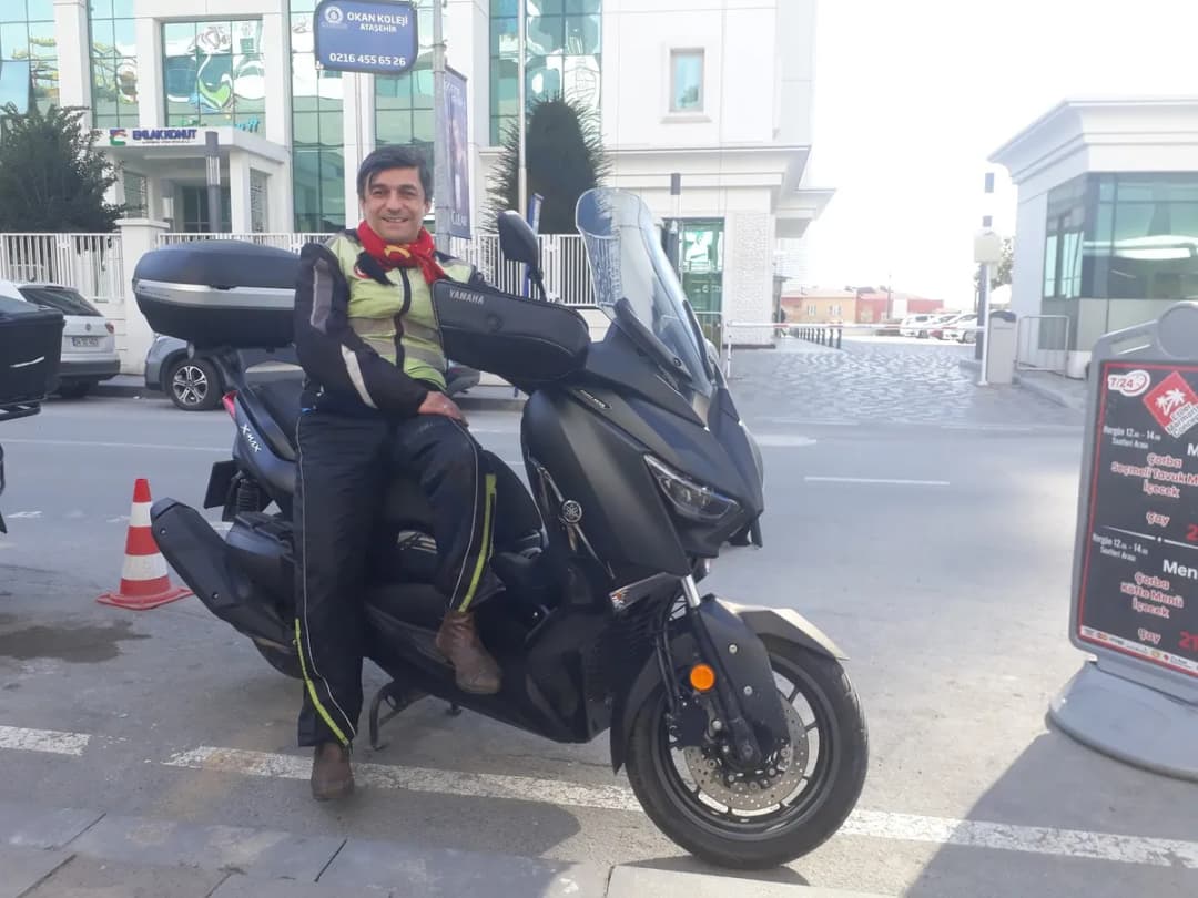 Çekmeköy Eczane motorlu kurye