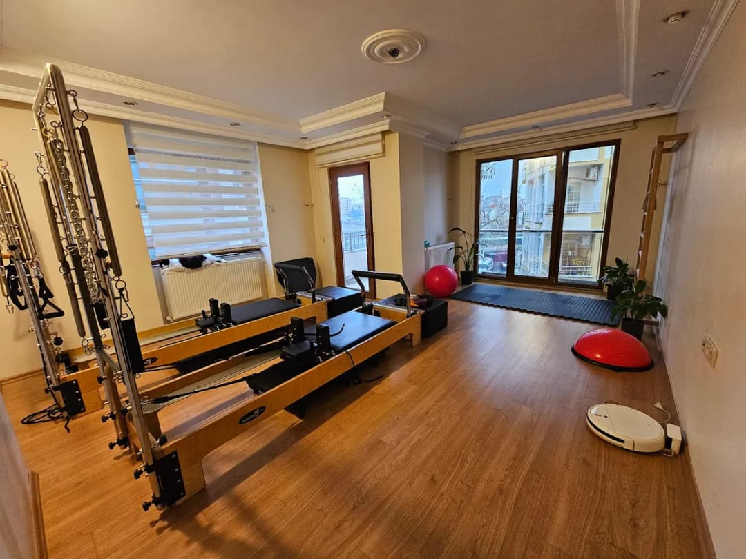 Fizyoterapist Özlem ÖZTÜRK ÖSMHB — Physiotherapy & Rehabilitation in Istanbul